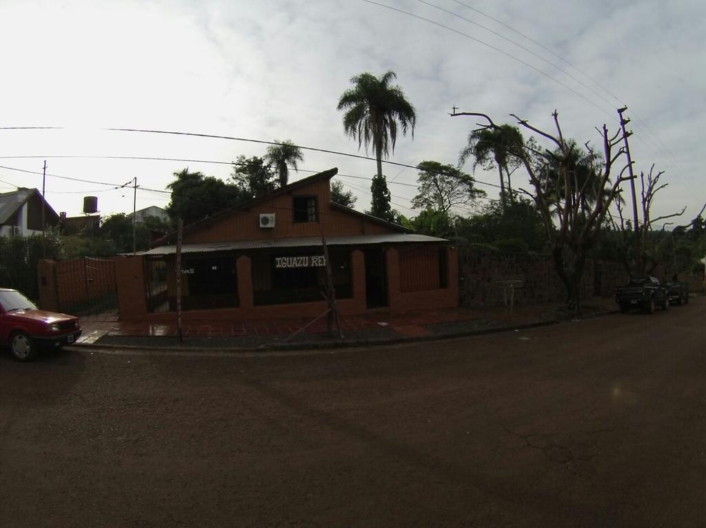 Iguazu Rey Hostel Puerto Iguazú Zewnętrze zdjęcie