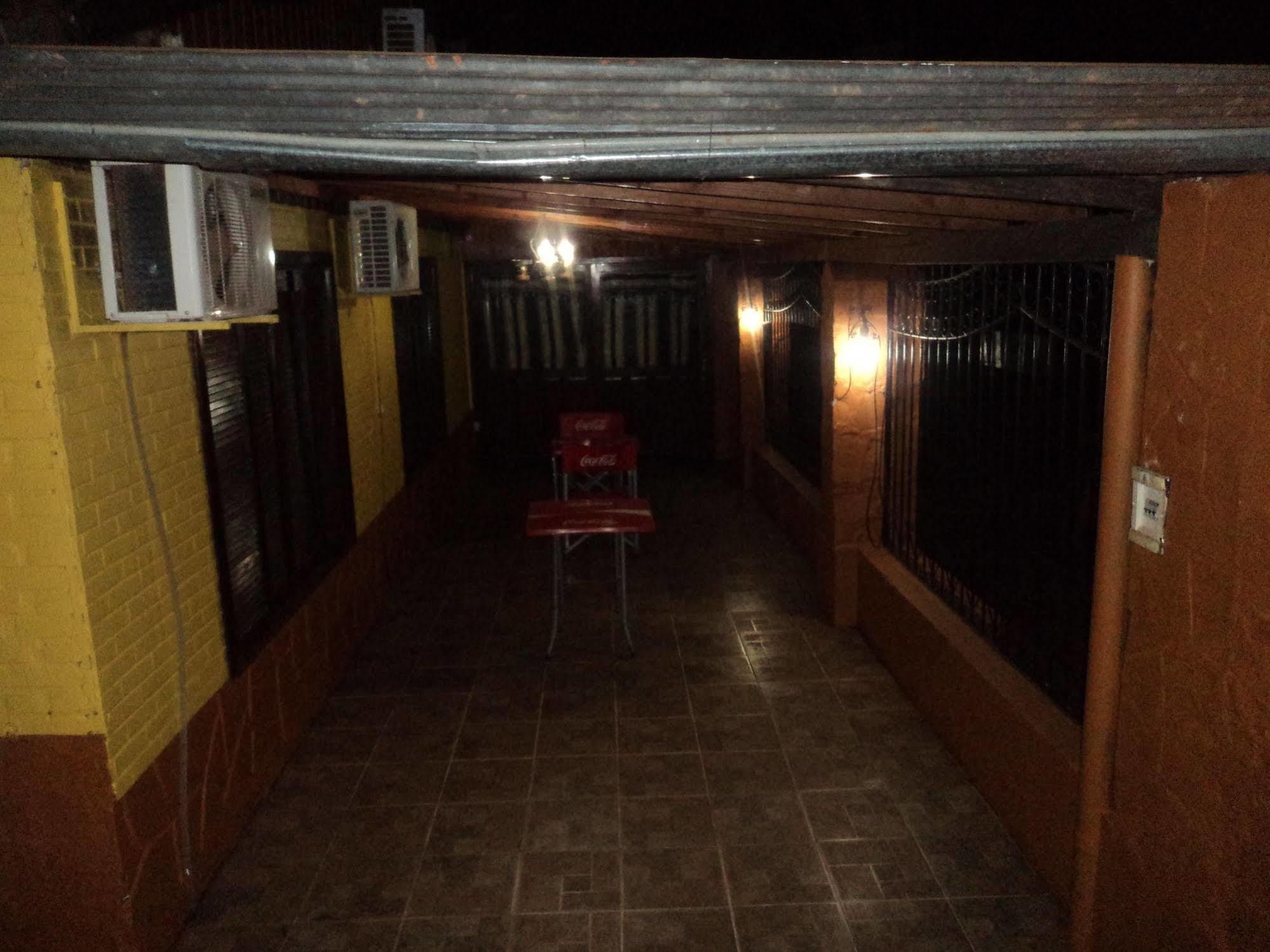Iguazu Rey Hostel Puerto Iguazú Zewnętrze zdjęcie