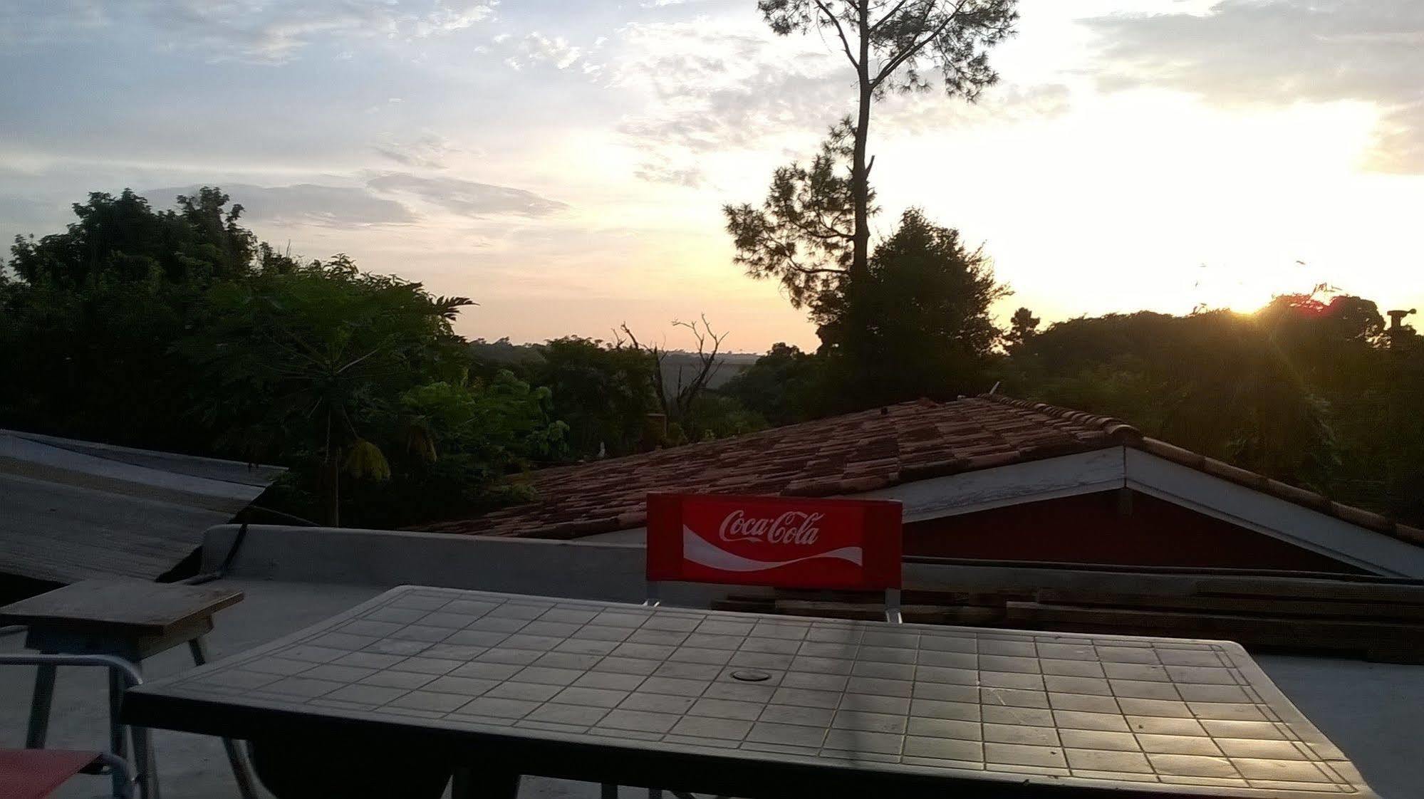 Iguazu Rey Hostel Puerto Iguazú Zewnętrze zdjęcie